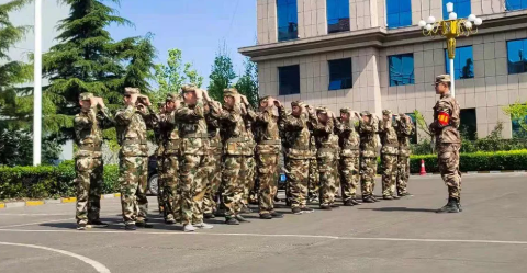 致敬八一 | 反坡煤業(yè)軍事化訓(xùn)練鍛造優(yōu)秀品質(zhì)