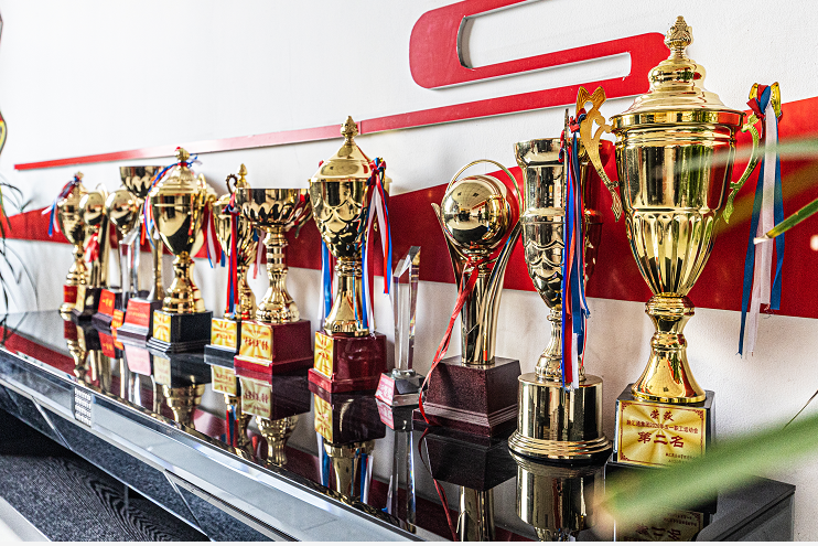 感恩平臺，攜手共進