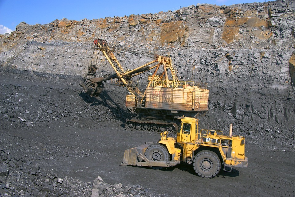 1-9月全國煤炭開采和洗選業(yè)營業(yè)收入下降10.4%